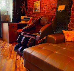 KING LUX APARTMENT - TOP LOCATION - MASSAGE - Garden!